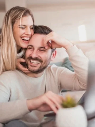 Women looking for men